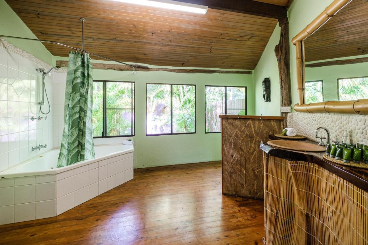 Getaways At Byfield Villa Luaran gambar
