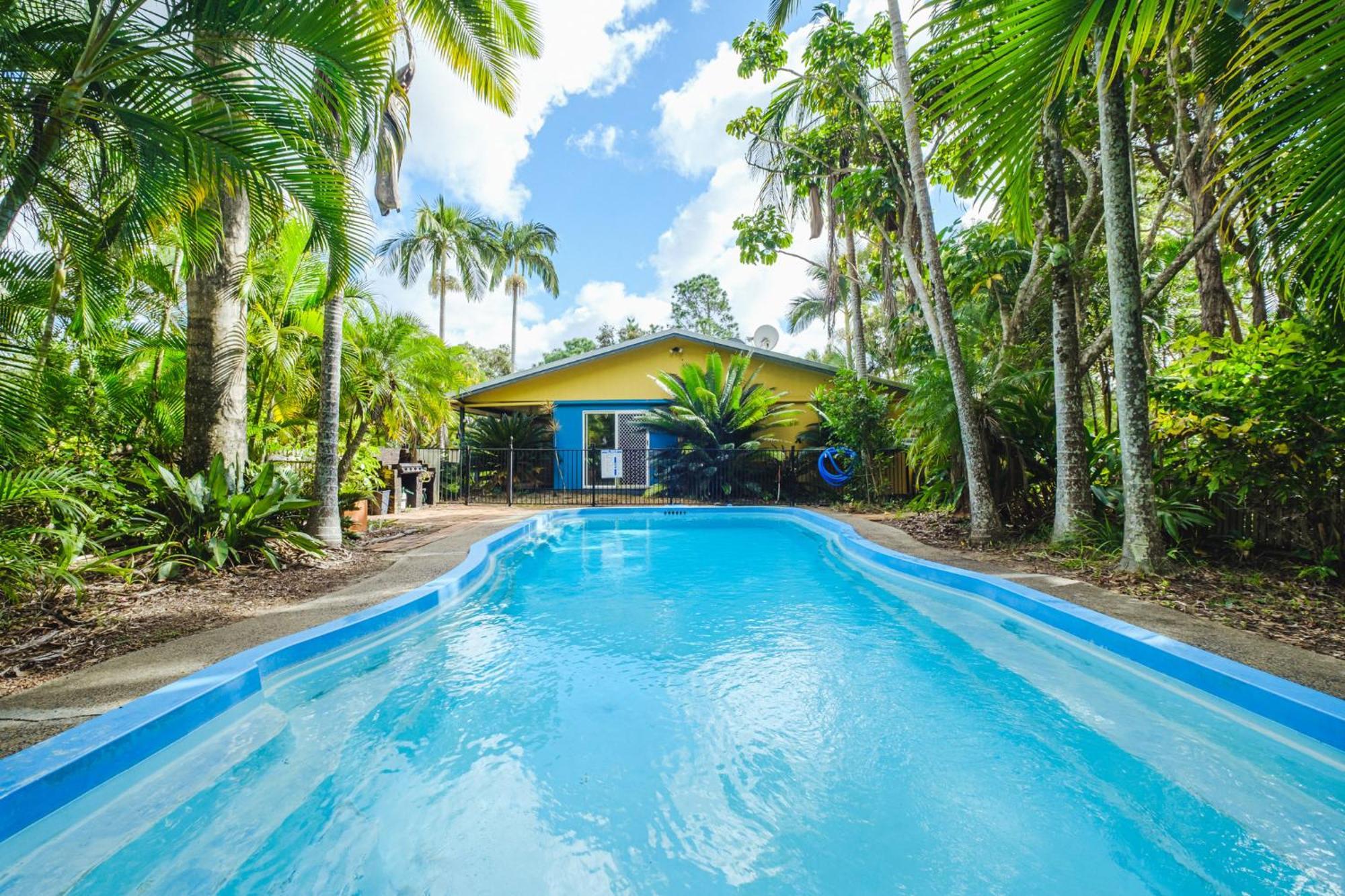 Getaways At Byfield Villa Luaran gambar