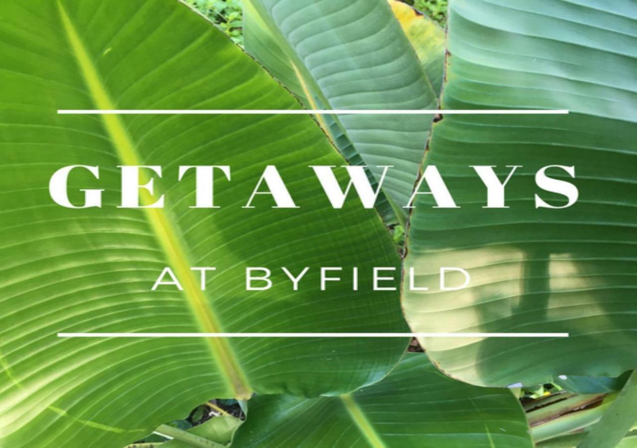 Getaways At Byfield Villa Luaran gambar